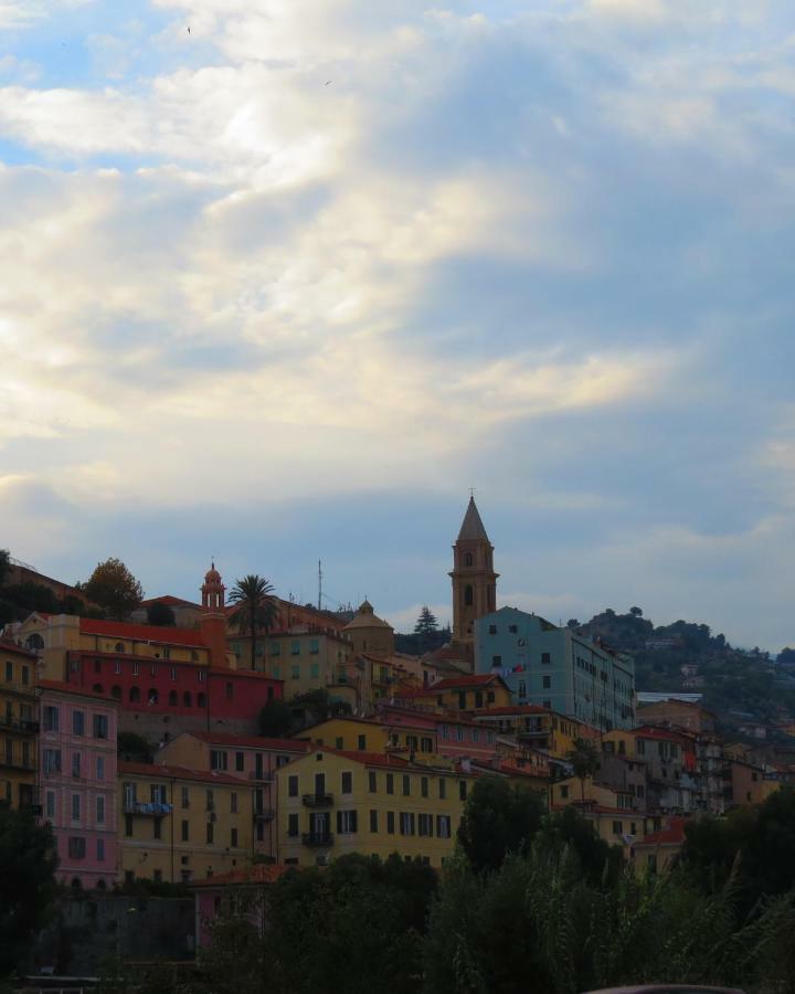 Casa Lea Appartement Ventimiglia Buitenkant foto